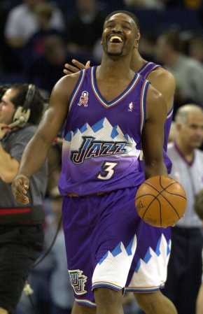 为之侧目 为之侧目