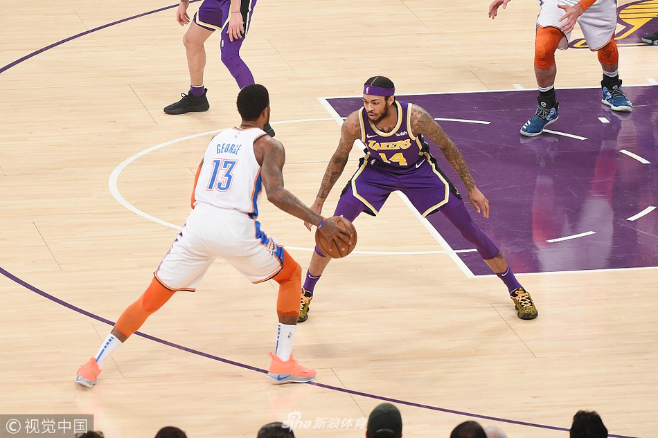 伦纳德一直 伦纳德一直